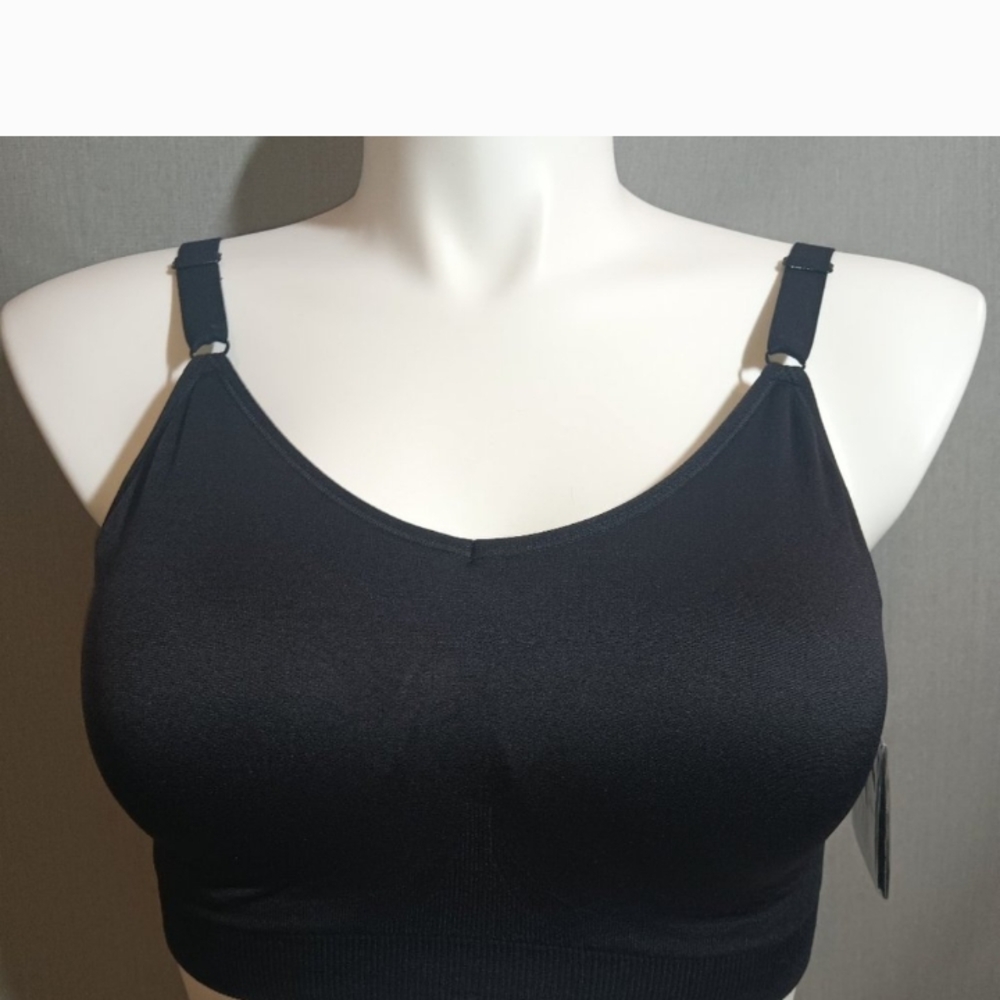 UNDEROUTFIT Bra